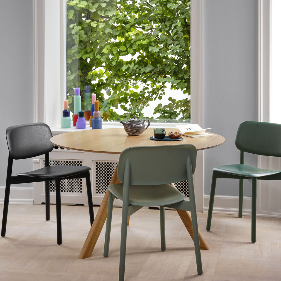 HAY CPH 20 Round Table | Solid Oak | Chiarenza Store