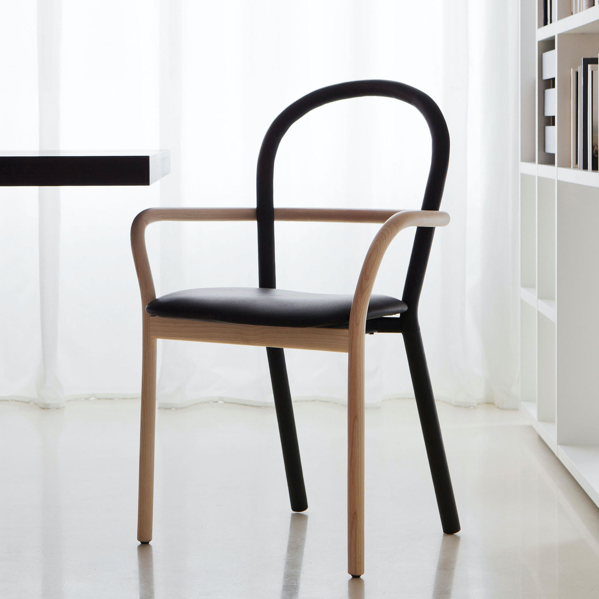 Porro Gentle, Chair - Ash and Faux Leather